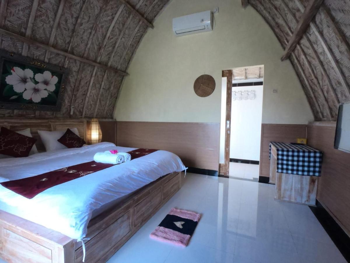 Penida Hills Hotel Batununggul Exterior photo