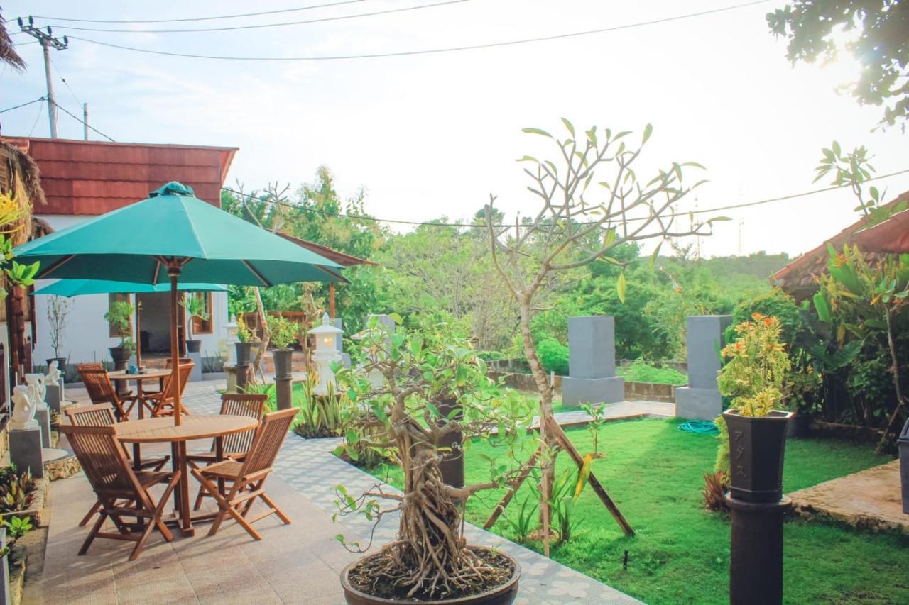 Penida Hills Hotel Batununggul Exterior photo